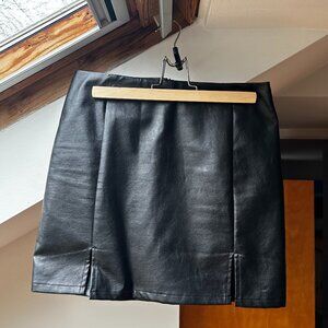 Pleather mini skirt